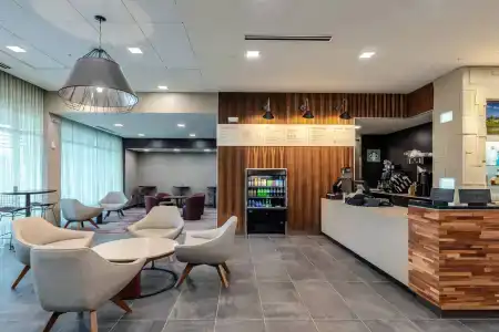 Courtyard by Marriott Savannah Airport - 22