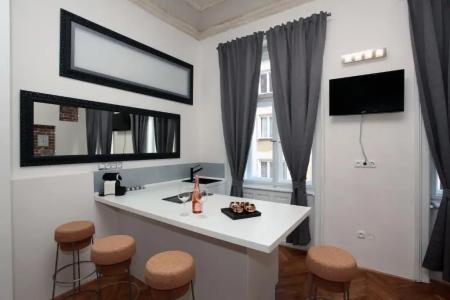 Apartment House - The Modern Flat - 83