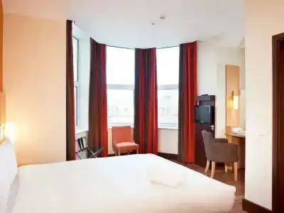 ibis Belfast Queens Quarter - 47