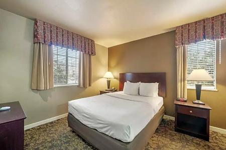 Quality Suites Atlanta Buckhead Village North - 53