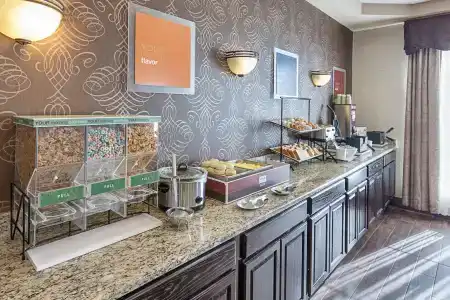 Comfort Inn Near Seaworld - Lackland Afb - 10