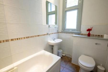 Woodthorpe - 8