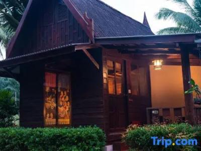 Leeloo Paradise - 57