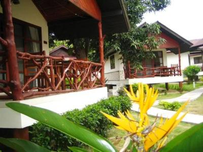 Sea Scene Resort - 10