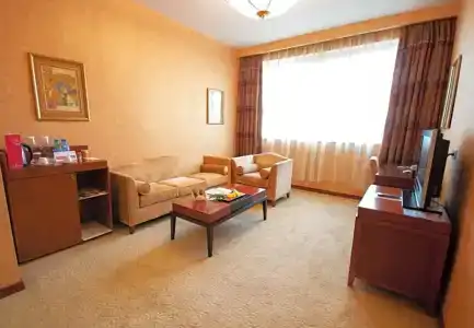 Ramada Plaza by Wyndham Gence - 65