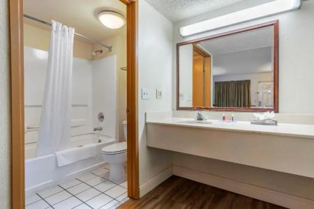 Studio 6, CA Natomas - 50