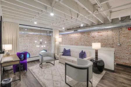 Studio 154 Luxury - 136