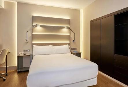 Nh Sants Barcelona - 47