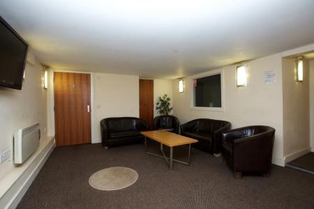 International Inn - 11