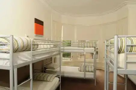 West End - 4