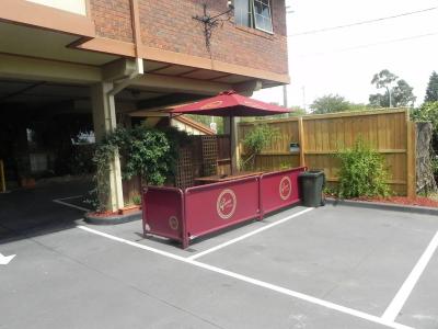 St Georges Motor Inn - 9
