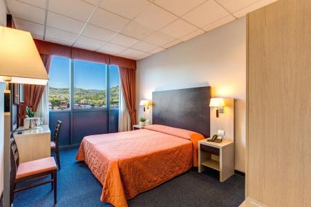 Tuscany Inn - 2