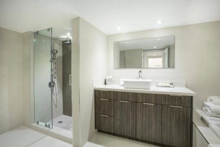 DoubleTree by Hilton Grand Biscayne Bay - 7