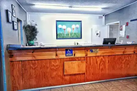 Best Inn - 1
