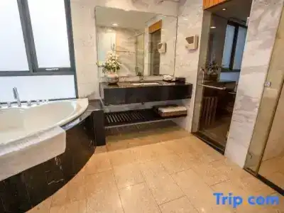 My Way & Residence - 102