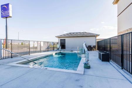 Sleep Inn & Suites - 7