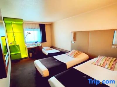 Campanile Roissy - 36