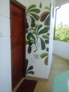 Peacock Wings Guest - 85