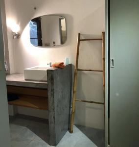 Samui Zenity - 32