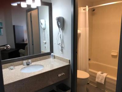Best Western-Montreal & Conference Centre - 87