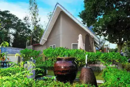 Lunarhut Resort - 89