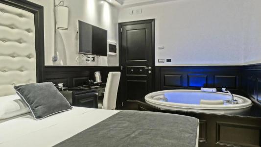 Vaticano Royal Suite Guest House - 23