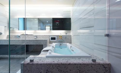 Lct Residence - 142