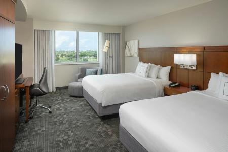 Courtyard by Marriott Miami Airport - 3