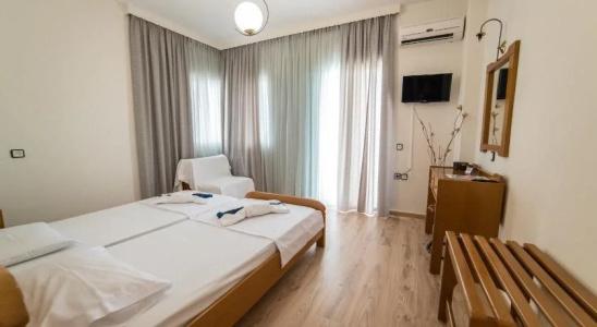 Athina - 1