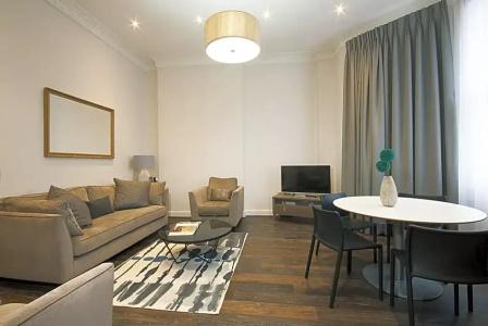 Manson Place - 107