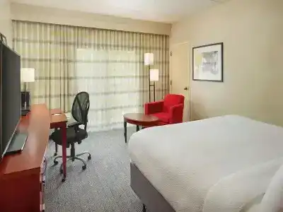 Courtyard By Marriott Baton Rouge Acadian Centre/Lsu Area - 36