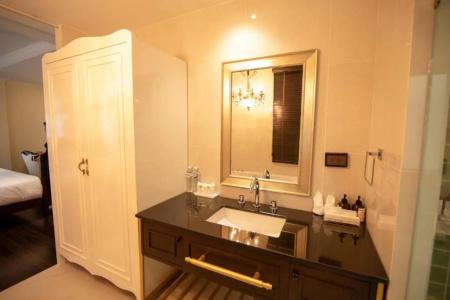 Nanta Glam Cm & Residences - 90