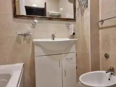 Kulla e Balshajve - 40