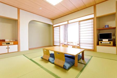 Okinawa Grand Mer Resort - 18
