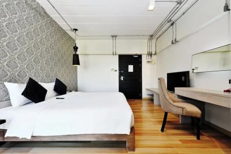 Diary Suite - 26