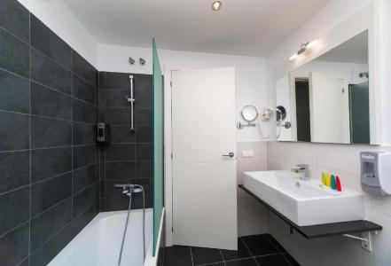 ApartFerrer Skyline - 78