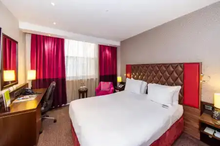 DoubleTree by Hilton London - Marble Arch - 43