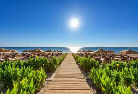 La Marquise Luxury Resort Complex - 30