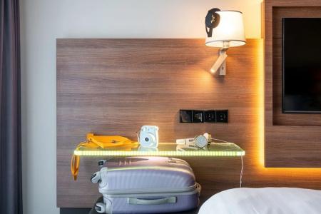 Moxy Amsterdam Houthavens - 22