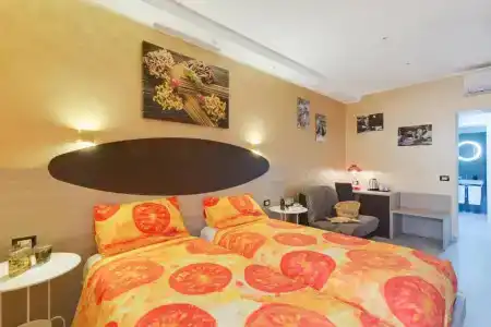 Excellence Suite - 46