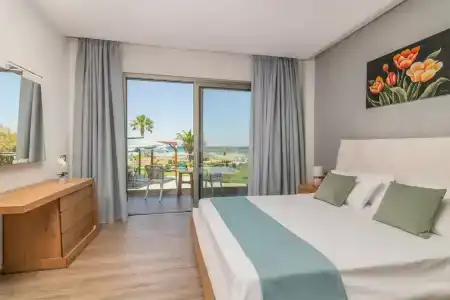 Plaka Beach Resort - 47