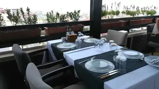 Vista Royal - 14