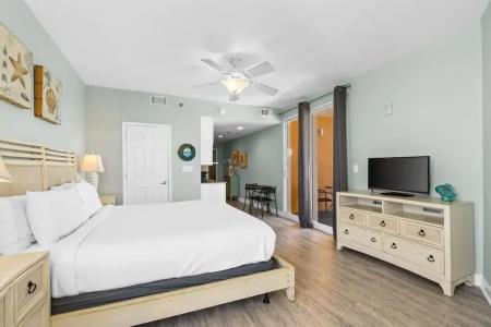 Splash Beach by Panhandle Getaways - 306
