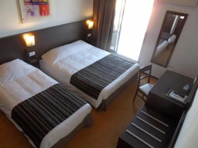 Brit Opal Centre Port - 69