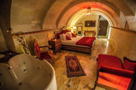 Hermes Cave - 192