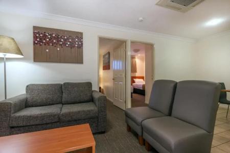 Best Western Tuscany on Tor Motor Inn - 101