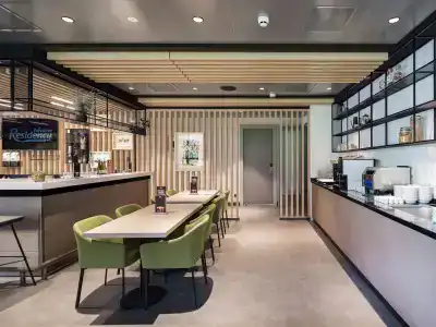 Executive Residency by Best Western Amsterdam Airport - 23