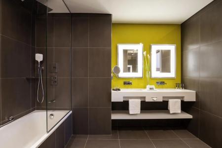 Novotel Bur Dubai - Healthcare City - 22