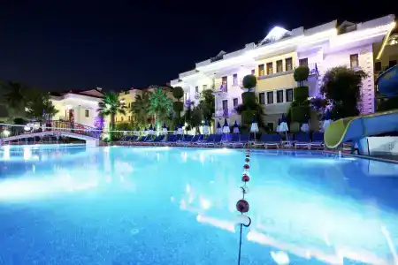 Yel Holiday Resort - 33