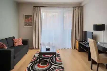 Escala & Suites - 140